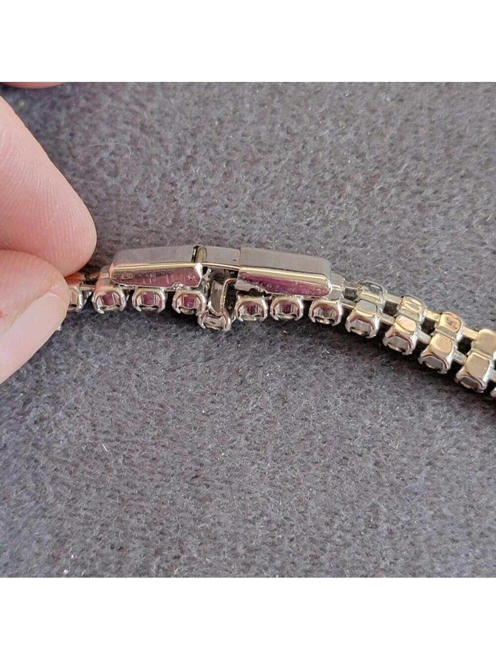 Pretty Rhinestone Necklace - Picture 3 of 6